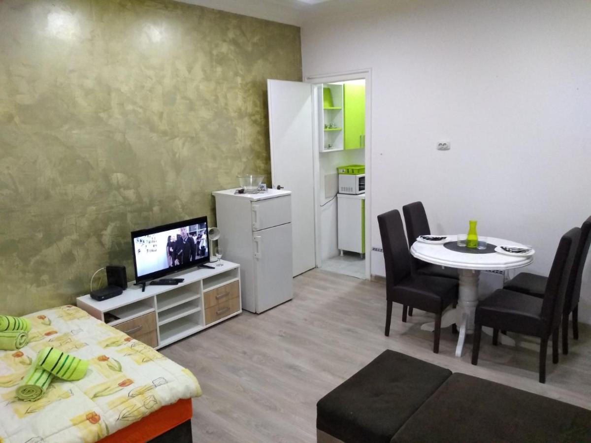 Lucky Apartment Belgrad Exterior foto