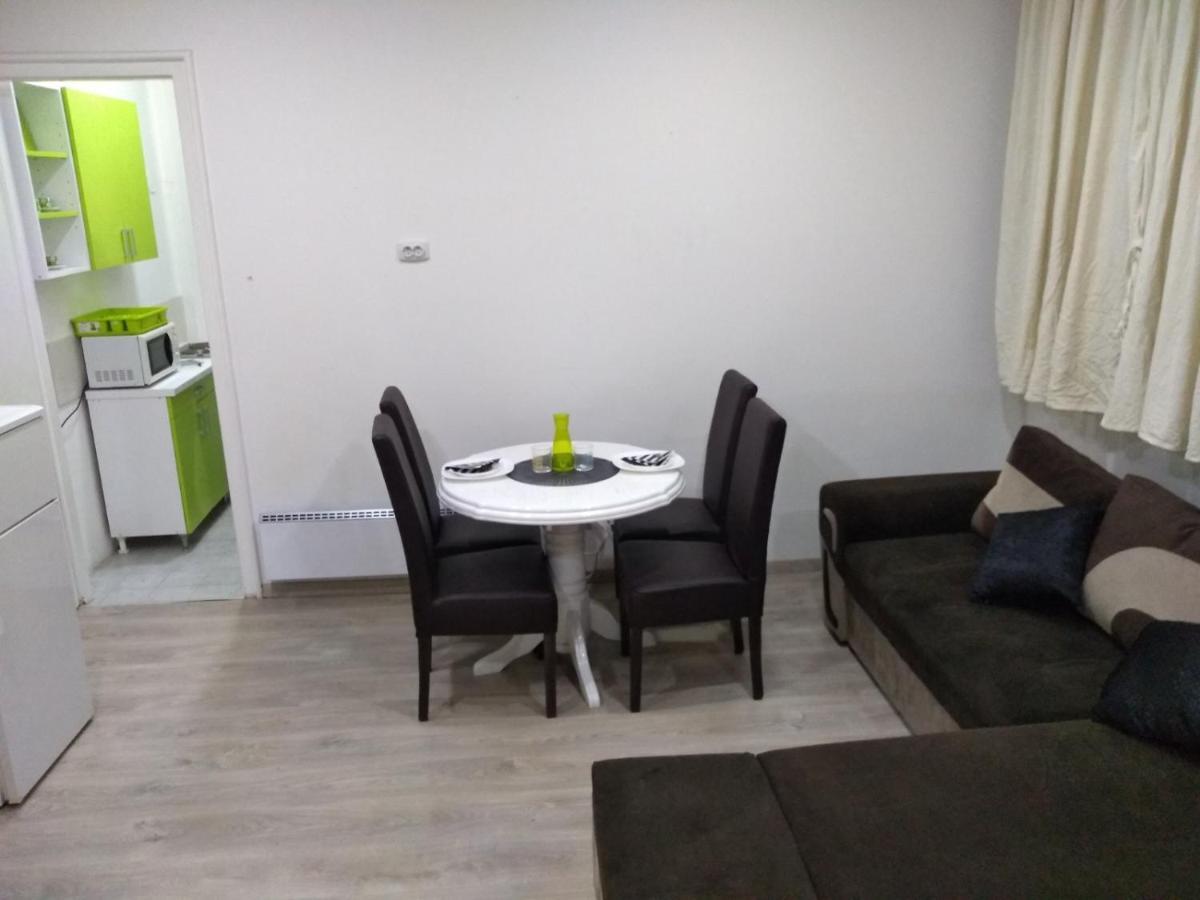 Lucky Apartment Belgrad Exterior foto